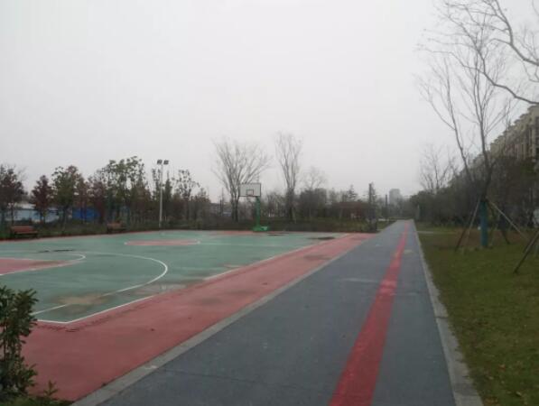 如泰運河北側(cè)（文江橋-張陳村）健身步道、籃球場